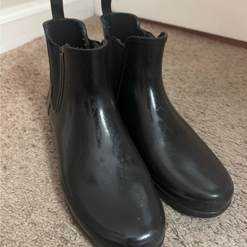 Hunter Shiny Black Ankle Booties